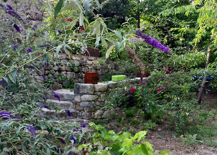 Les Châtaigniers